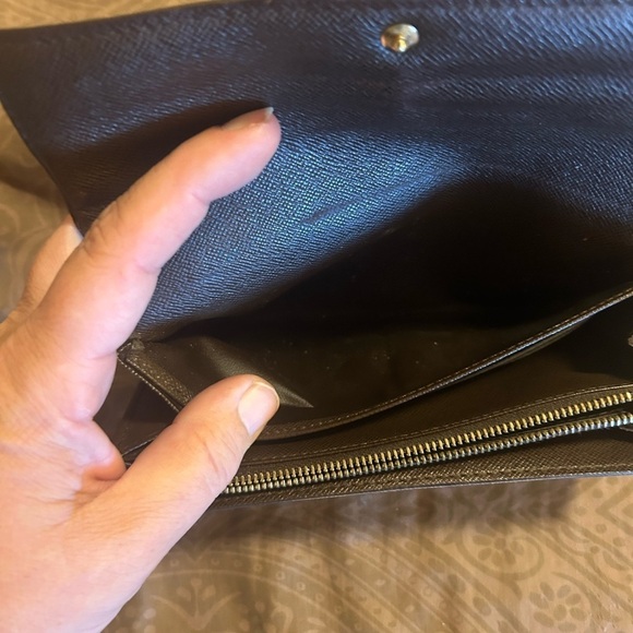 Louis Vuitton long wallet - Picture 10 of 16